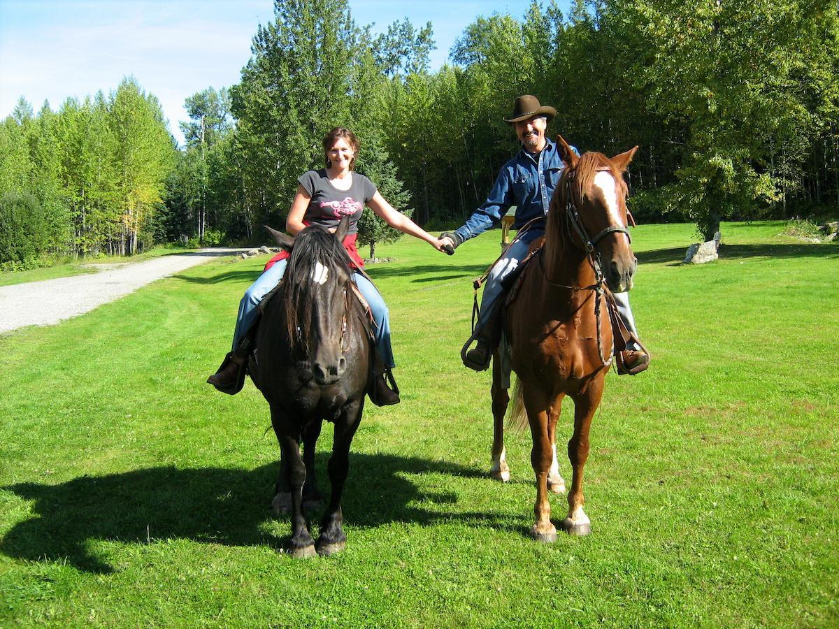 Bear Claw Lodge Kispiox Екстер'єр фото