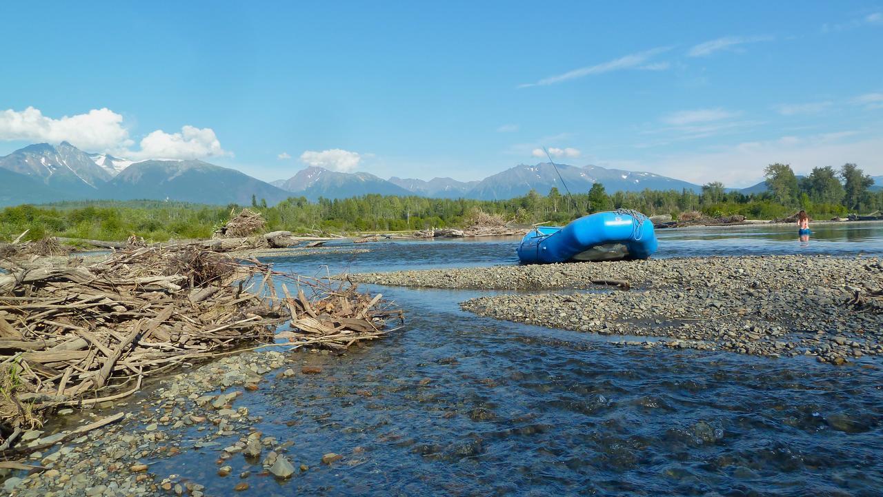 Bear Claw Lodge Kispiox Екстер'єр фото