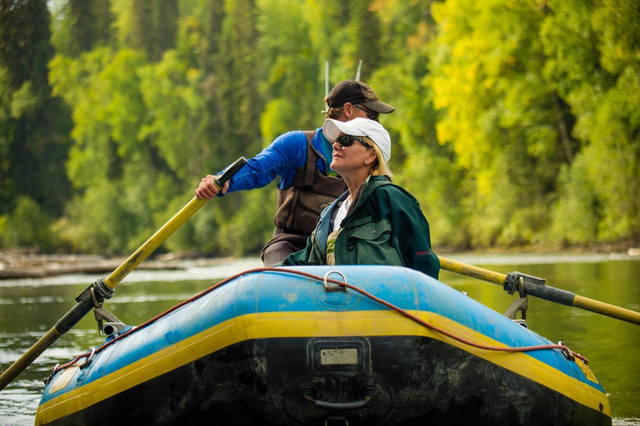 Bear Claw Lodge Kispiox Екстер'єр фото