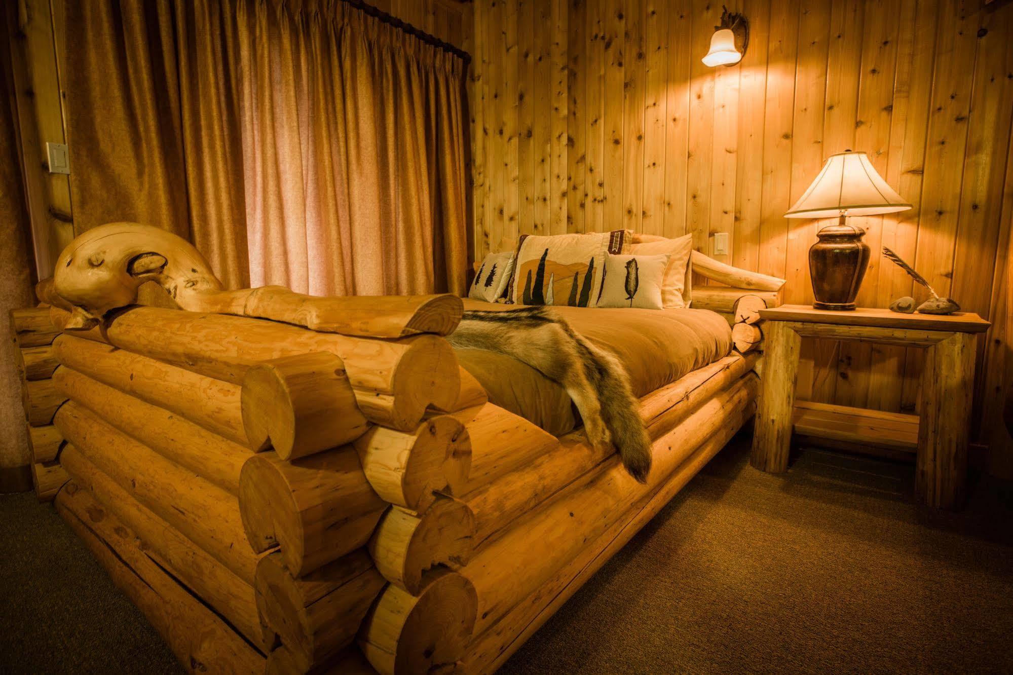 Bear Claw Lodge Kispiox Екстер'єр фото